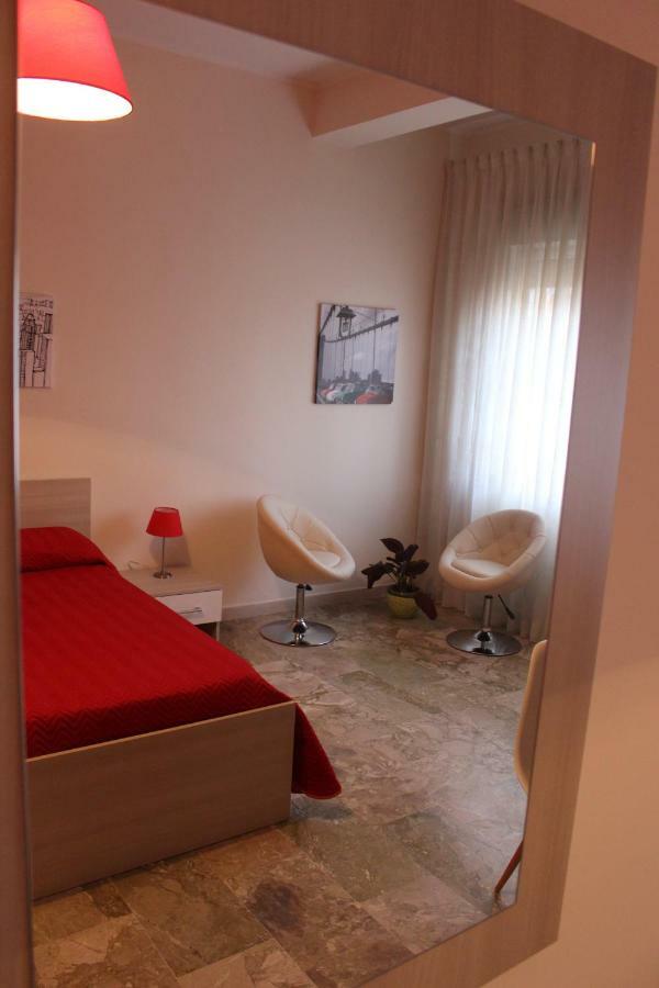 Sant'Adriana Apartment Reggio di Calabria Bagian luar foto