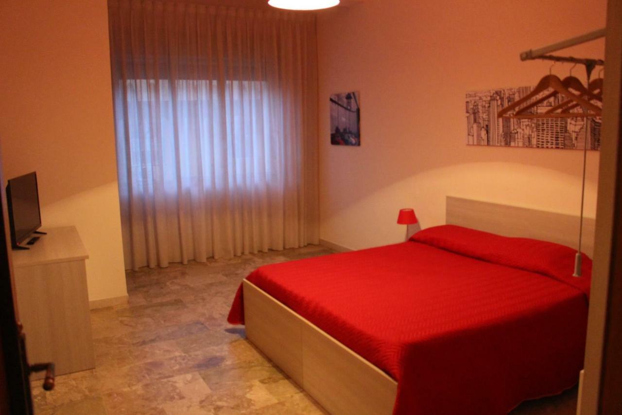 Sant'Adriana Apartment Reggio di Calabria Bagian luar foto
